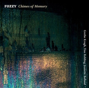 Fuzzy - Chimes Of Memory in der Gruppe CD bei Bengans Skivbutik AB (1010164)