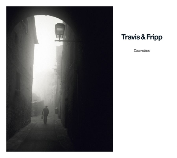 Travis And Fripp - Discretion (Cd+Dvd-A) in der Gruppe CD / Bestseller bei Bengans Skivbutik AB (1105364)