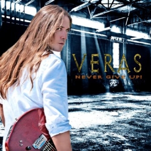 Veras - Never Give Up in der Gruppe CD bei Bengans Skivbutik AB (1136987)