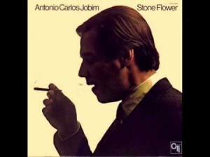 Antonio Carlos Jobim - Stone Flower (180 G) in der Gruppe VINYL bei Bengans Skivbutik AB (1151570)