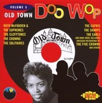 Various Artists - Old Town Doo Wop Volume 5 in der Gruppe CD bei Bengans Skivbutik AB (1810834)