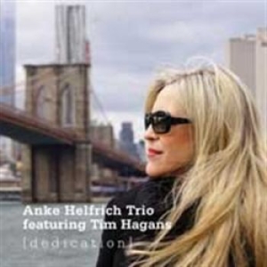 Anke Helfrich Trio - Dedication in der Gruppe CD bei Bengans Skivbutik AB (1874066)