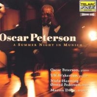 Peterson Oscar - A Summer Night In Munich Live in der Gruppe CD bei Bengans Skivbutik AB (1902233)