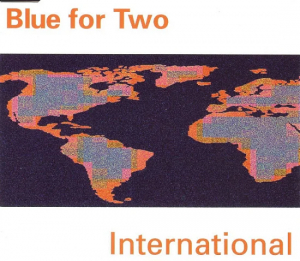 Blue For Two - International in der Gruppe CD bei Bengans Skivbutik AB (1951601)