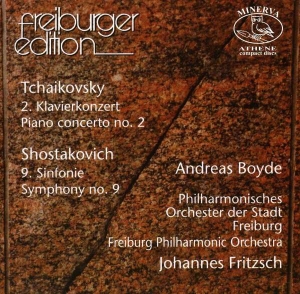 Tschaikowsky/Schostakowitsch - Klavierkonzert 2/Sinf.9 in der Gruppe CD bei Bengans Skivbutik AB (2016725)