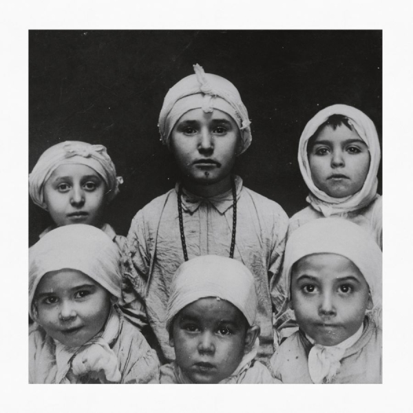 Frahm Nils / Woodkid / Robert De N - Ellis in der Gruppe CD / Bestseller bei Bengans Skivbutik AB (2032132)