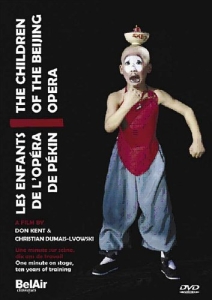 The Children Of The Beijing Opera - One Minute On Stage Ten Years Of Tr in der Gruppe DVD & BLU-RAY bei Bengans Skivbutik AB (2034117)