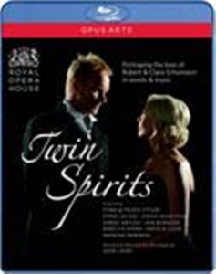 Sting & Trudie Styler - Twin Spirits (Blu-Ray) in der Gruppe UNSERE TIPPS / Klassiska lablar / Opus Arte bei Bengans Skivbutik AB (2034768)