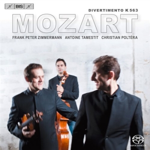 Mozart - Divertimento in der Gruppe MUSIK / SACD / Klassiskt bei Bengans Skivbutik AB (2035301)