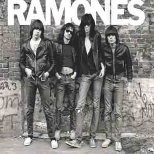 RAMONES - RAMONES (40th Anniversary edition CD) in der Gruppe Minishops / Ramones bei Bengans Skivbutik AB (2061611)