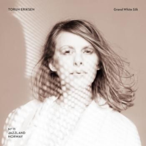 Eriksen Torun - Grand White Silk in der Gruppe CD bei Bengans Skivbutik AB (2068421)