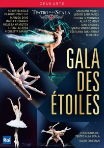 Roberto Bolle Claudio Coviello Ma - Gala Des Étoiles (Dvd) in der Gruppe DVD & BLU-RAY bei Bengans Skivbutik AB (2168127)