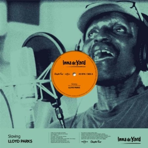 Inna Da Yard/Lloyd Parks - Slaving in der Gruppe VINYL bei Bengans Skivbutik AB (2253774)