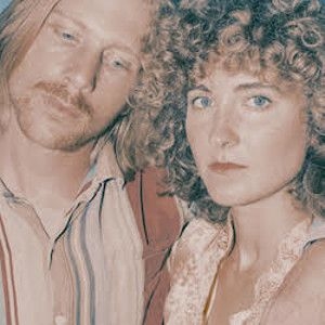 Tennis - Yours Conditionally in der Gruppe CD bei Bengans Skivbutik AB (2281036)