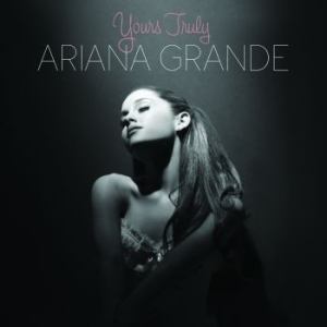Ariana Grande - Yours Truly in der Gruppe Minishops / Ariana Grande bei Bengans Skivbutik AB (2286550)