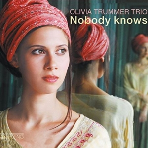 Trummer Olivia - Nobody Knows in der Gruppe CD bei Bengans Skivbutik AB (2403922)