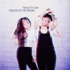 Twelfth Day - Cracks In The Room in der Gruppe CD bei Bengans Skivbutik AB (2408327)