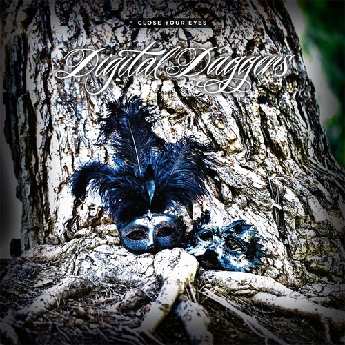 Digital Daggers - Close Your Eyes (Translucent B in der Gruppe VINYL / Rock bei Bengans Skivbutik AB (2542286)