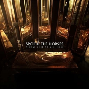 Spook The Horses - People Used To Live Here in der Gruppe CD bei Bengans Skivbutik AB (2546866)