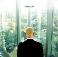 Moby - Hotel in der Gruppe UNSERE TIPPS / Way Out West 2026 bei Bengans Skivbutik AB (2548181)