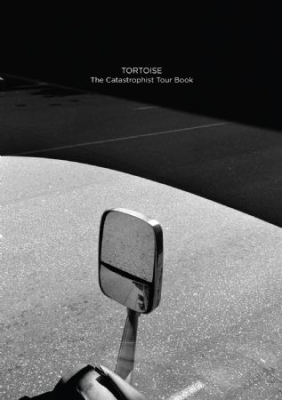 Tortoise - Catastrophist Tour Book (Cd+Bok) in der Gruppe CD bei Bengans Skivbutik AB (2553185)