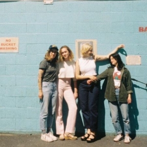 She's - All Female Rock And Roll Quartet in der Gruppe VINYL bei Bengans Skivbutik AB (2799067)
