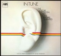 Oscar Peterson The Singers Unlimit - In Tune in der Gruppe CD / Jazz bei Bengans Skivbutik AB (2873657)