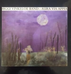 Biggi Vinkeloe Band - Aura Via Appia in der Gruppe CD bei Bengans Skivbutik AB (2888546)