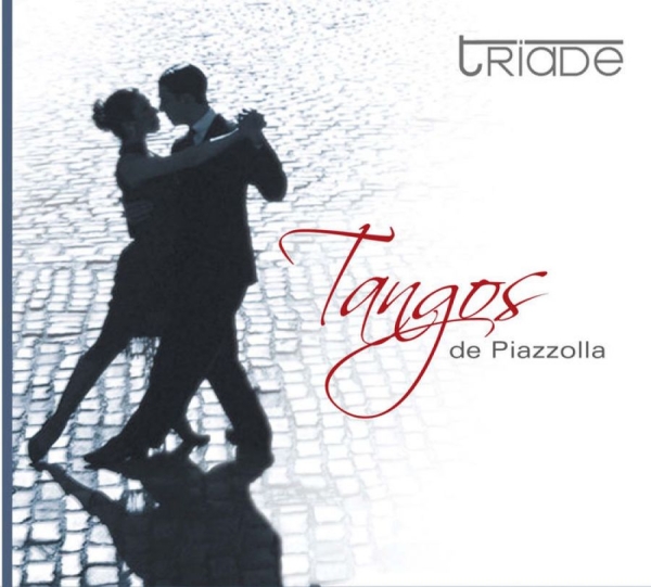 Triade - Tangos De Piazzolla in der Gruppe CD / Bestseller bei Bengans Skivbutik AB (3043316)
