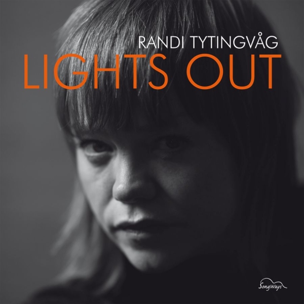 Tytingvåg Randi - Lights Out in der Gruppe CD / Pop bei Bengans Skivbutik AB (3208082)