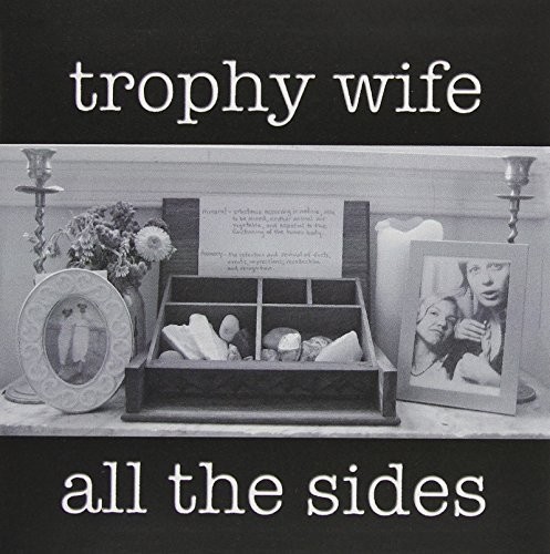 Trophy Wife - All The Sides in der Gruppe CD / Rock bei Bengans Skivbutik AB (3264382)