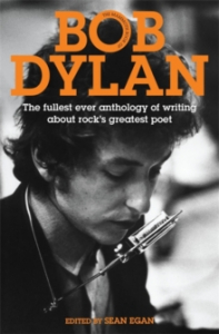 Sean Egan - Mammoth Book Of Bob Dylan in der Gruppe UNSERE TIPPS / Musikbücher bei Bengans Skivbutik AB (3308193)