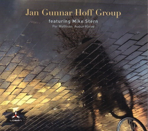 Hoff Jan Gunnar - J.G.H. Group Featuring Mike Stern in der Gruppe CD / Jazz/Blues bei Bengans Skivbutik AB (3477573)