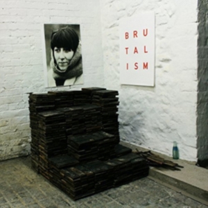 Idles - Brutalism in der Gruppe Minishops / Idles bei Bengans Skivbutik AB (3486029)