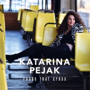 Pejak Katarina - Roads That Cross in der Gruppe CD bei Bengans Skivbutik AB (3493874)