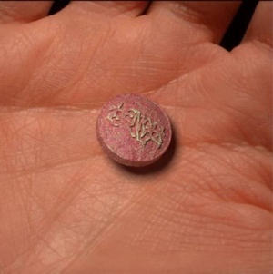 Henge - Nothing Head in der Gruppe VINYL bei Bengans Skivbutik AB (3520025)