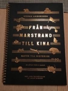 Stefan Andersson - Notbok - Från Marstrand Till Kina (Noter Till Historier) in der Gruppe Minishops / Stefan Andersson bei Bengans Skivbutik AB (3595882)