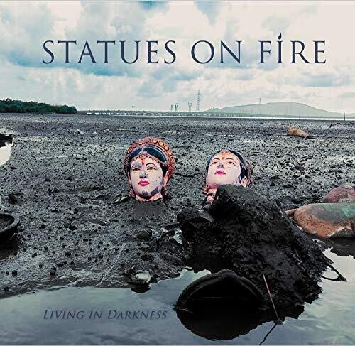 Statues On Fire - Living In Darkness in der Gruppe VINYL / Rock bei Bengans Skivbutik AB (3599395)