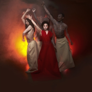 Mathlouthi Emel - Everywhere We Looked Was Burning in der Gruppe CD bei Bengans Skivbutik AB (3643096)