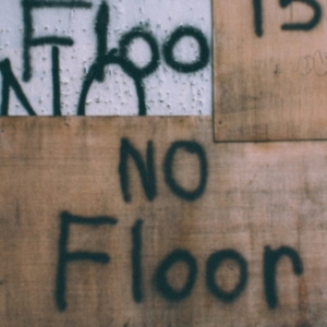 White Laces - No Floor in der Gruppe CD bei Bengans Skivbutik AB (3744470)