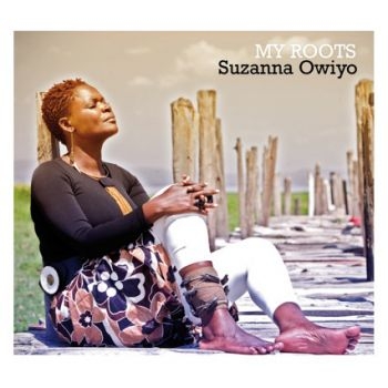 Owiyo Suzanna - My Roots in der Gruppe CD / Worldmusic/ Folkmusik bei Bengans Skivbutik AB (3757072)