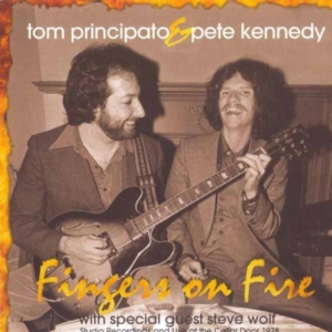 Principato Tom & Pete Kennedy - Fingers On Fire in der Gruppe Övrigt /  bei Bengans Skivbutik AB (3768066)