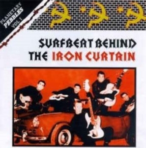 Various Artists - Surfbeat From Behind The Iron Curta in der Gruppe CD bei Bengans Skivbutik AB (3782638)