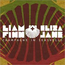 Finn Liam - Champagne In Seashells Ep in der Gruppe CD / Rock bei Bengans Skivbutik AB (3782785)