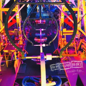 New Found Glory - Forever And Ever X Infinity in der Gruppe CD / Pop-Rock bei Bengans Skivbutik AB (3806948)