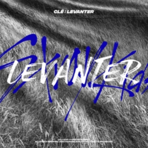 Stray Kids - Clé : LEVANTER - Normal Edition (random) in der Gruppe Minishops / K-Pop Minishops / Stray Kids bei Bengans Skivbutik AB (3820597)