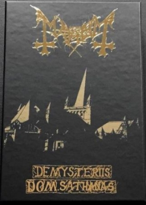 Mayhem - De Mysteriis Dom Sathanas (3 Mc Box in der Gruppe Hårdrock/ Heavy metal bei Bengans Skivbutik AB (3838337)