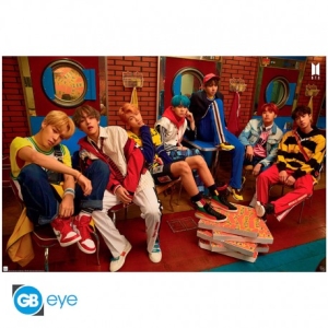 BTS - Crew Poster 91,5x61 in der Gruppe MERCHANDISE /  /  bei Bengans Skivbutik AB (3870654)