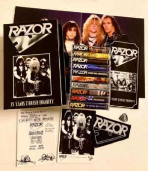 Razor - 35 Years Thrash Insanity (10 Mc Box in der Gruppe Hårdrock bei Bengans Skivbutik AB (3905789)