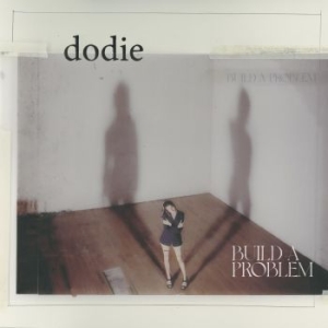 Dodie - Build A Problem in der Gruppe CD bei Bengans Skivbutik AB (3917838)